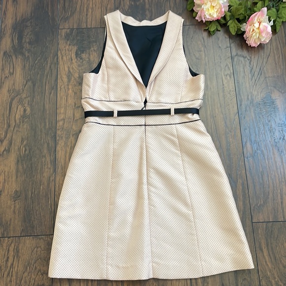 Stunning mini dress - Picture 4 of 12